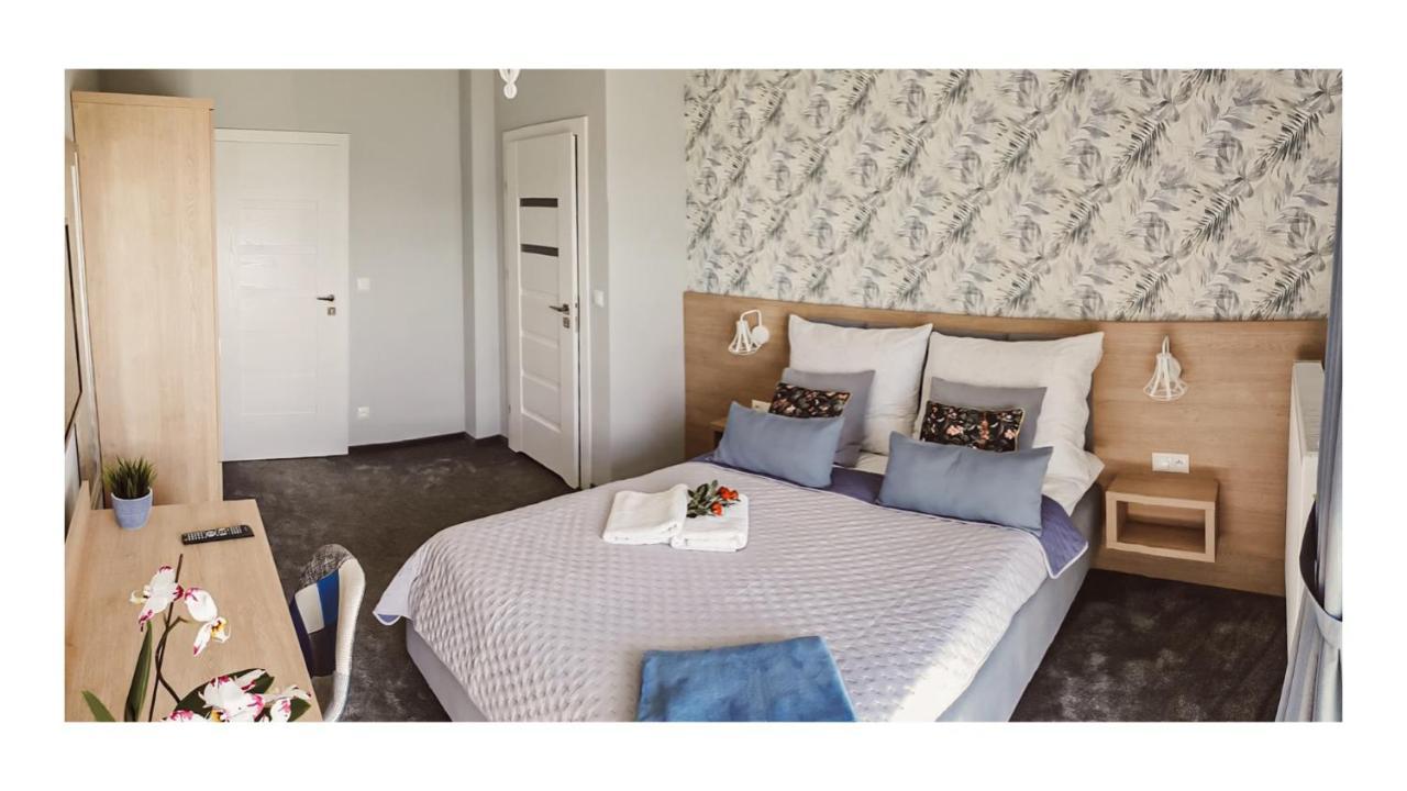 Morska Perla Hotel วาดีสวาโวโว ภายนอก รูปภาพ